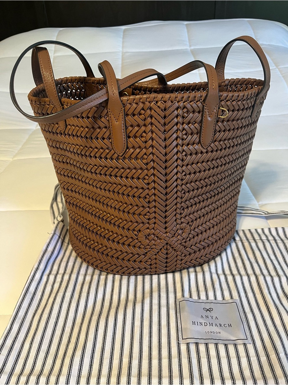 Anya Hindmarch Brown Neeson Oval Tote